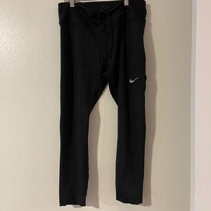 Nike dri-fit athletic Capri leggings